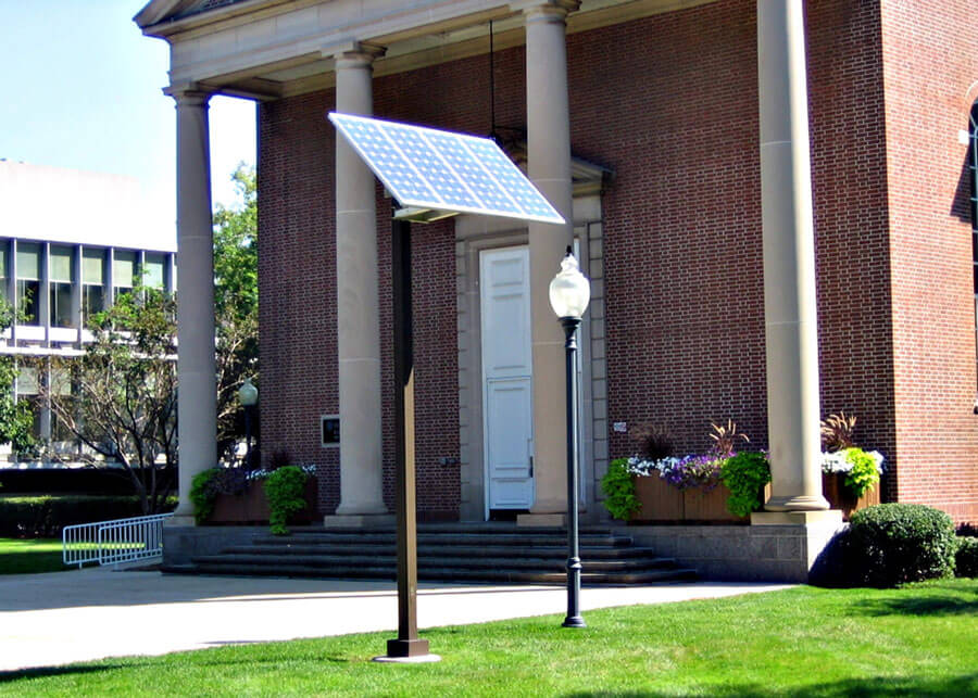 DePaul University Solar Pathway Lighting