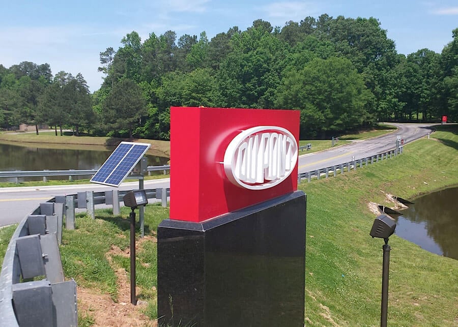 DuPont Solar Sign Lighting